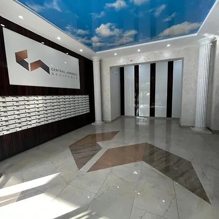 X Oasis Central Studio * Bucarest
