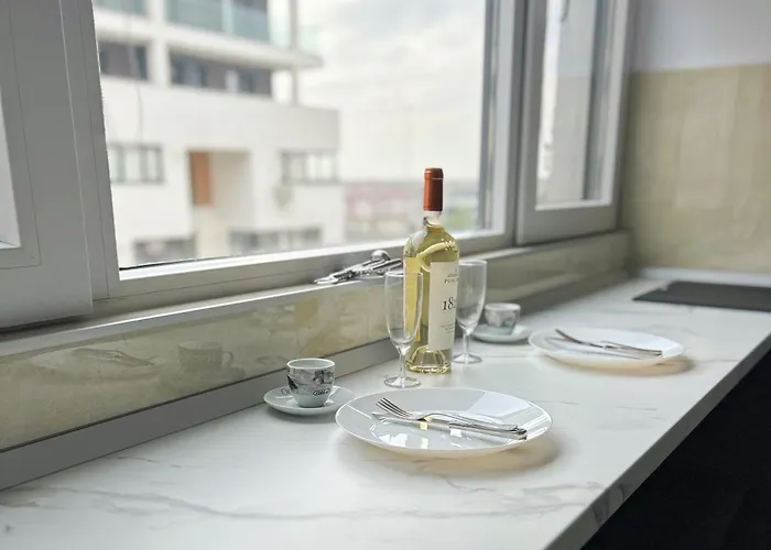 X Oasis 부쿠레슈티